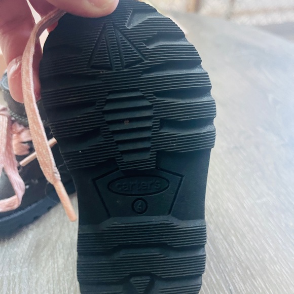 Carter’s Girls Booties Size 4 - Picture 4 of 4